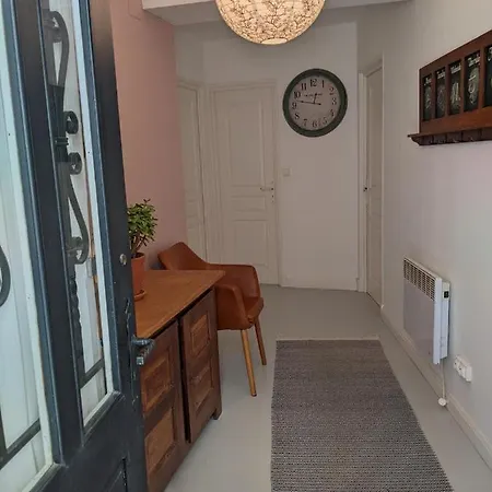 Apartamento Immaculate 2 Bedroom - Sleeps 4 Quillan