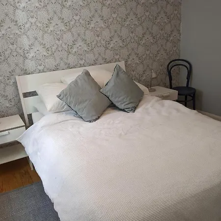 Apartamento Immaculate 2 Bedroom - Sleeps 4